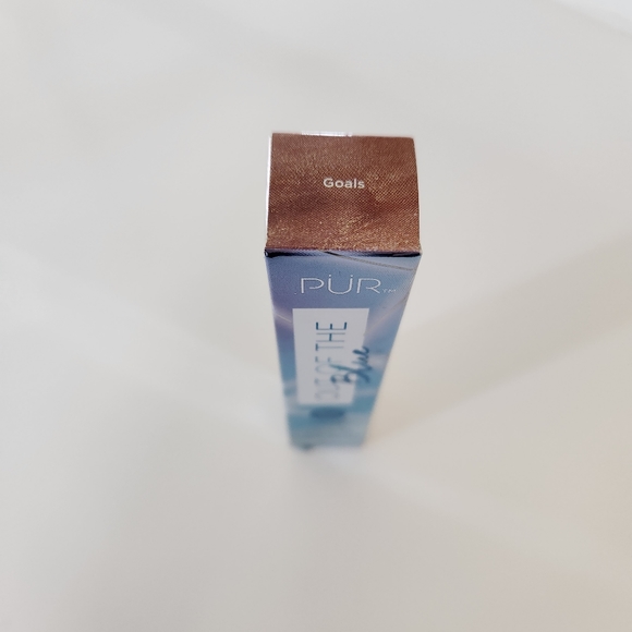 Brand New Pur Out Of The Blue Lip Gloss Super Shine Goals - Picture 2 of 6